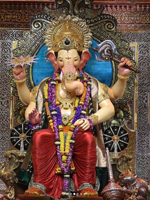 Mumbai Ganapati Visarjan 2024, lalbaugcha raja, devotees, donation, collection, gansheshotsav 2024,  gansheshotsav, Ganesh utsav, गणेशोत्सव, गणेश उत्सव, मराठी बातम्या, बातम्या, लालबागचा राजा, मराठी बातम्या 