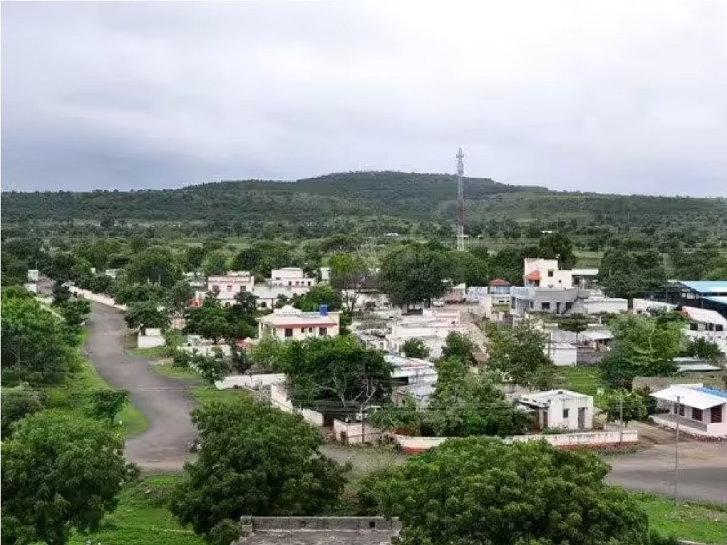 दुष्काळ अन् गरिबी पाहिलेलं महाराष्ट्रातील ‘हे’ गाव आज सर्वाधिक श्रीमंत, नाव माहितीये?