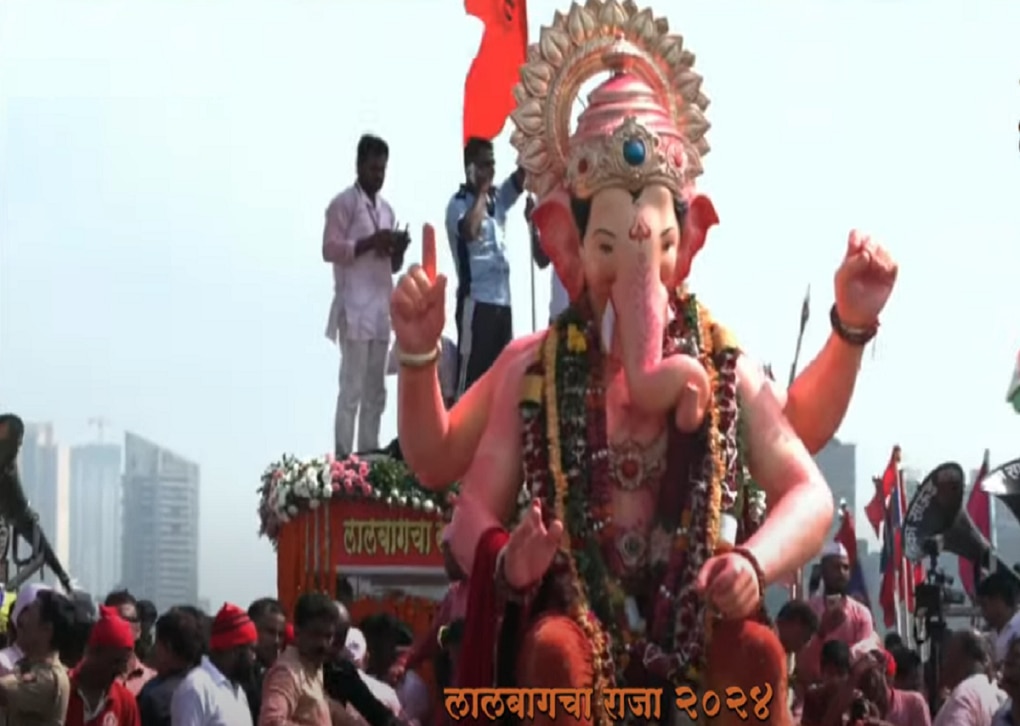 Mumbai Ganapati Visarjan 2024 Live Updates: पुढच्या वर्षी लवकर या...लालबागच्या राजाचं विसर्जन संपन्न