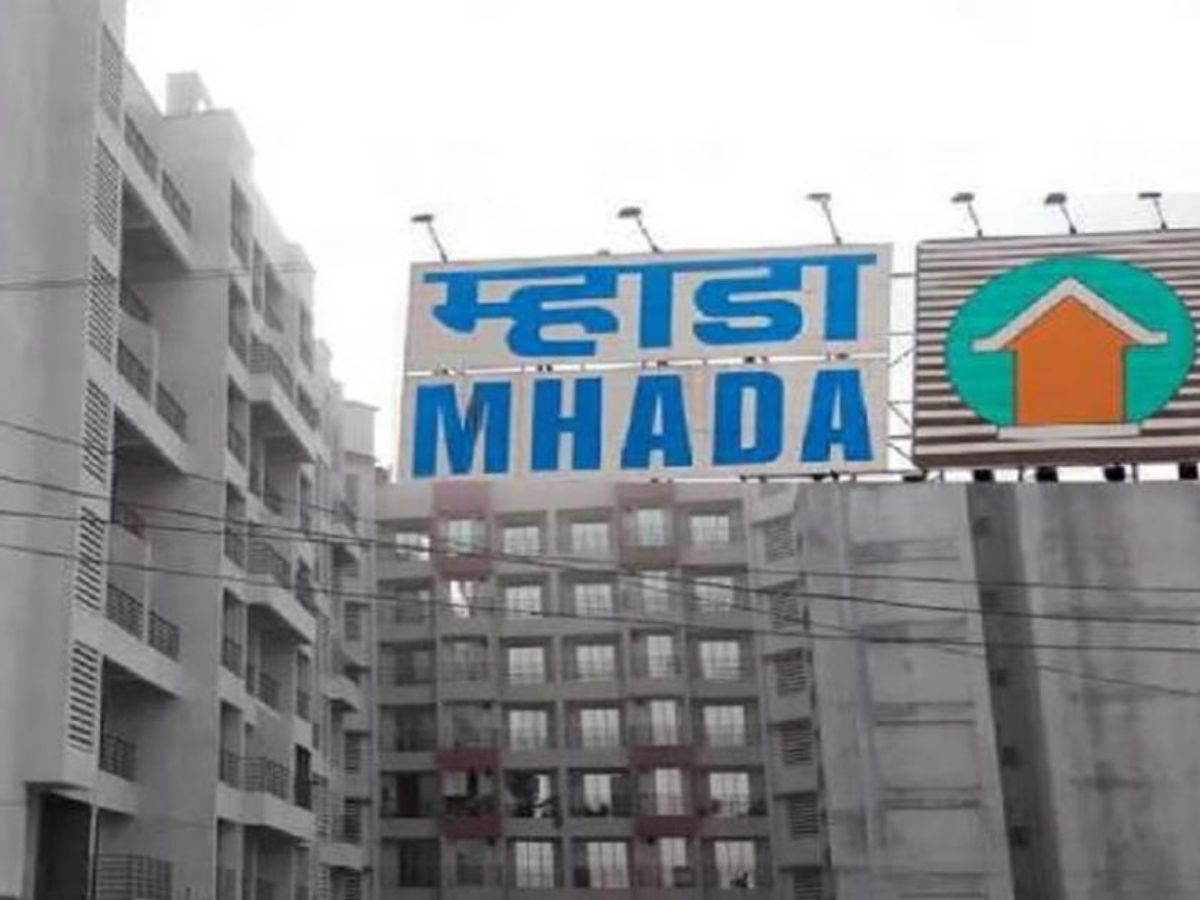 Mhada Lottery 2024: उरले फक्त काही तास! मुंबईत हक्काचे घर मिळवण्यासाठी आज दुपारी 12 पर्यंतचाच वेळ title=