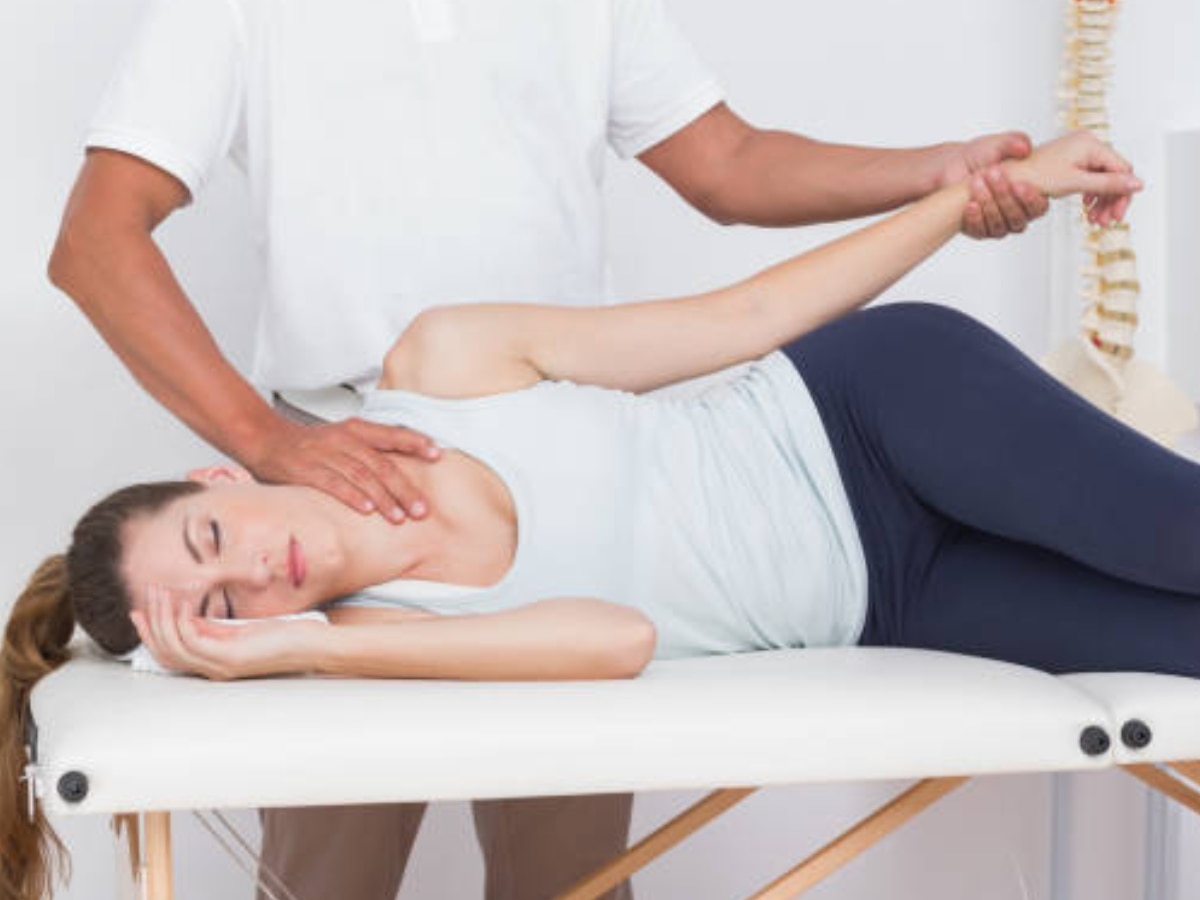 How to Become chiropractor Education Skills Salary Career Marathi News