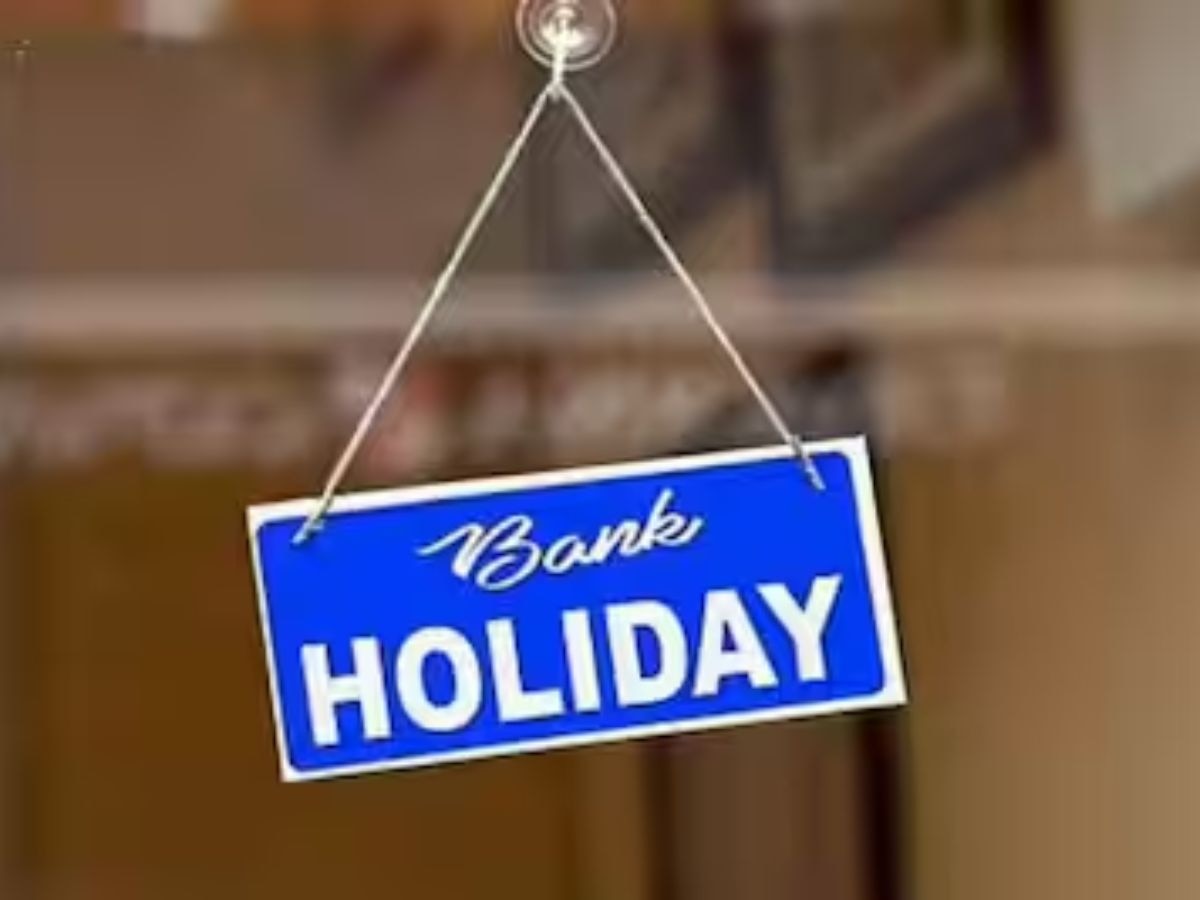 October Bank Holiday : ऑक्टोबरमध्ये 15 दिवस बँका राहणार बंद, पाहा Holiday List  title=