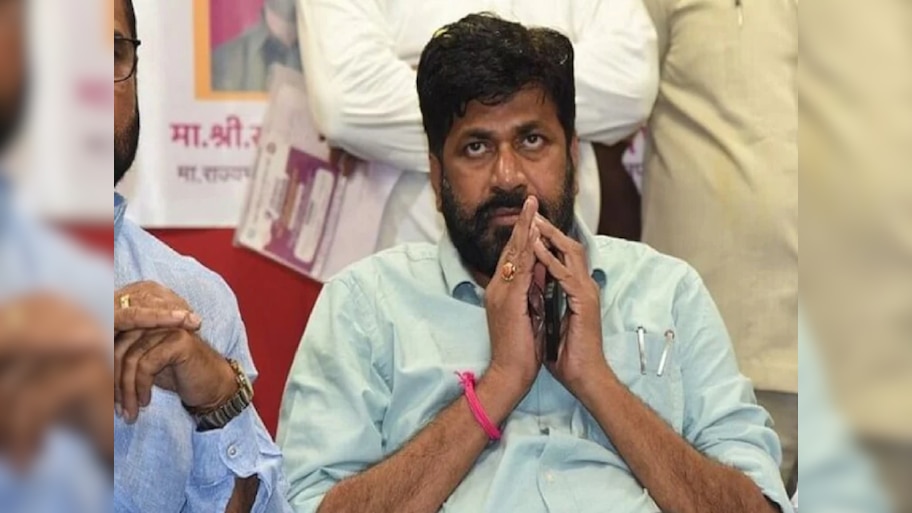 महाराष्ट्रात तिसरी आघाडी उभी करणाऱ्या बच्चू कडूंसोबत मोठा धोका! 