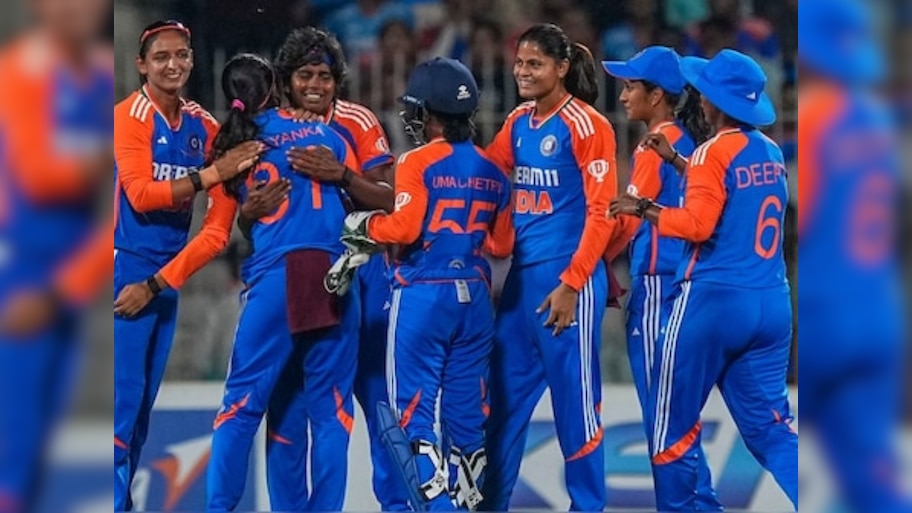 IND vs PAK: ६ खेळाडू राखून भारतीय महिला संघाने पाकिस्तान विरुद्ध जिंकला सामना!  