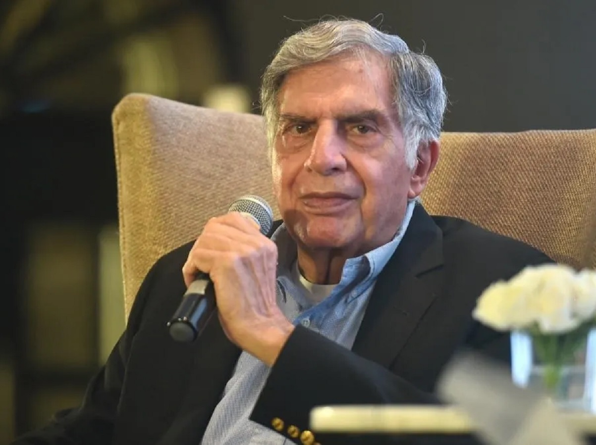 'काळजी करु नका, मी व्यवस्थित,' रतन टाटांनी Instagram पोस्टमधून दिली माहिती 'काळजी करु नका, मी व्यवस्थित,' रतन टाटांनी Instagram पोस्टमधून दिली माहिती