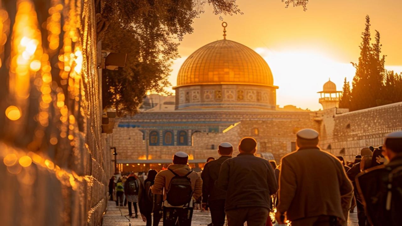 israel why jews cry at Western Wall know history