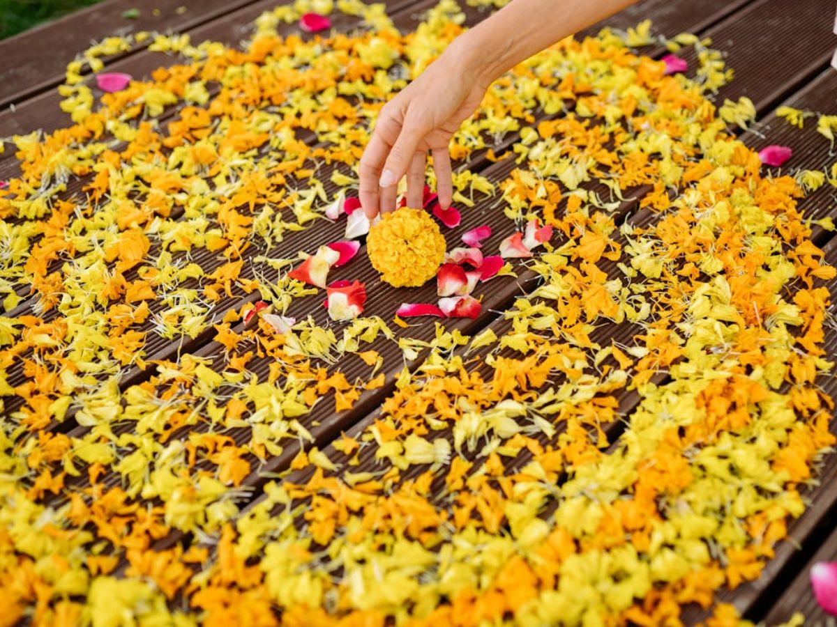 Easy rangoli with flowers and leaves for beginners