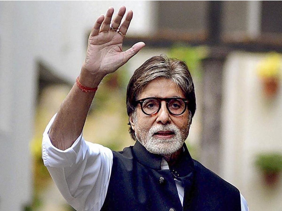 हिरोच्या मित्राची क्षुल्लक भूमिका होती, अख्खा चित्रपट एकट्याने खाल्ला! बिग बींचा तो चित्रपट कोणता? हिरोच्या मित्राची क्षुल्लक भूमिका होती, अख्खा चित्रपट एकट्याने खाल्ला! बिग बींचा तो चित्रपट कोणता?