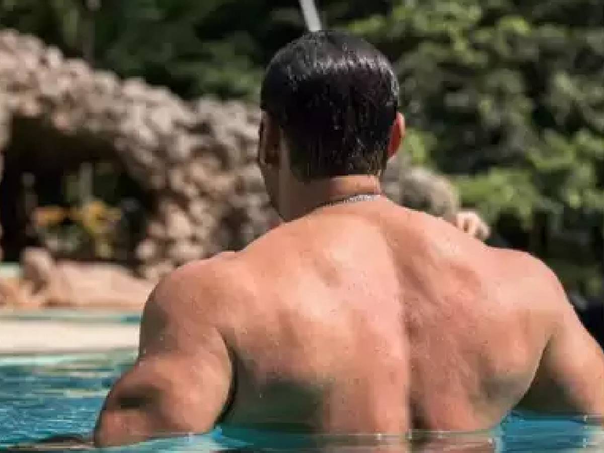 पहिला पगार 100 रुपयांपेक्षा कमी, आता आहे बॉलिवूडचा सर्वात महागडा सुपरस्टार, इतकी आहे संपत्ती पहिला पगार 100 रुपयांपेक्षा कमी, आता आहे बॉलिवूडचा सर्वात महागडा सुपरस्टार, इतकी आहे संपत्ती