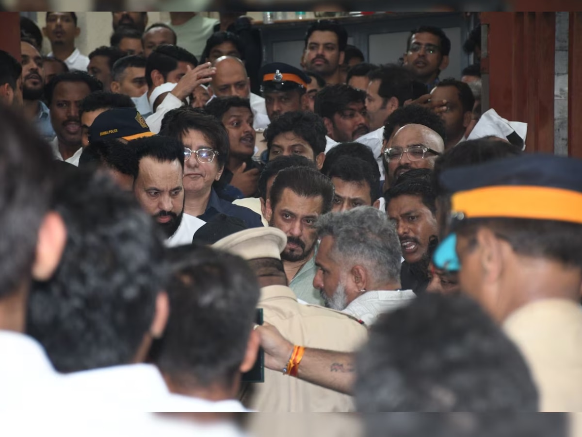 Baba Siddique Funeral Salman Khan Crying Zishan Shilpa Shetty Emotional