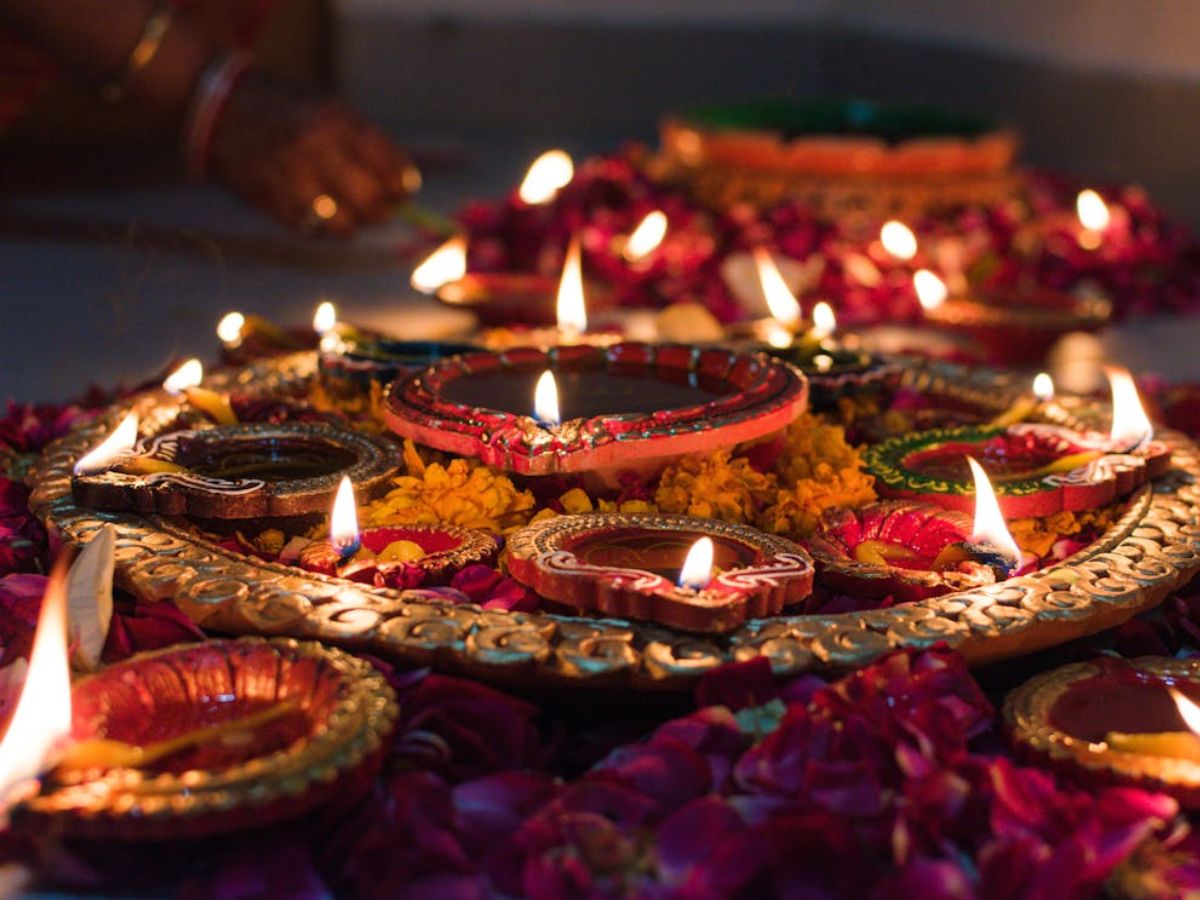 Why is Diwali celebrated after 21 days Dussehra know the reasone