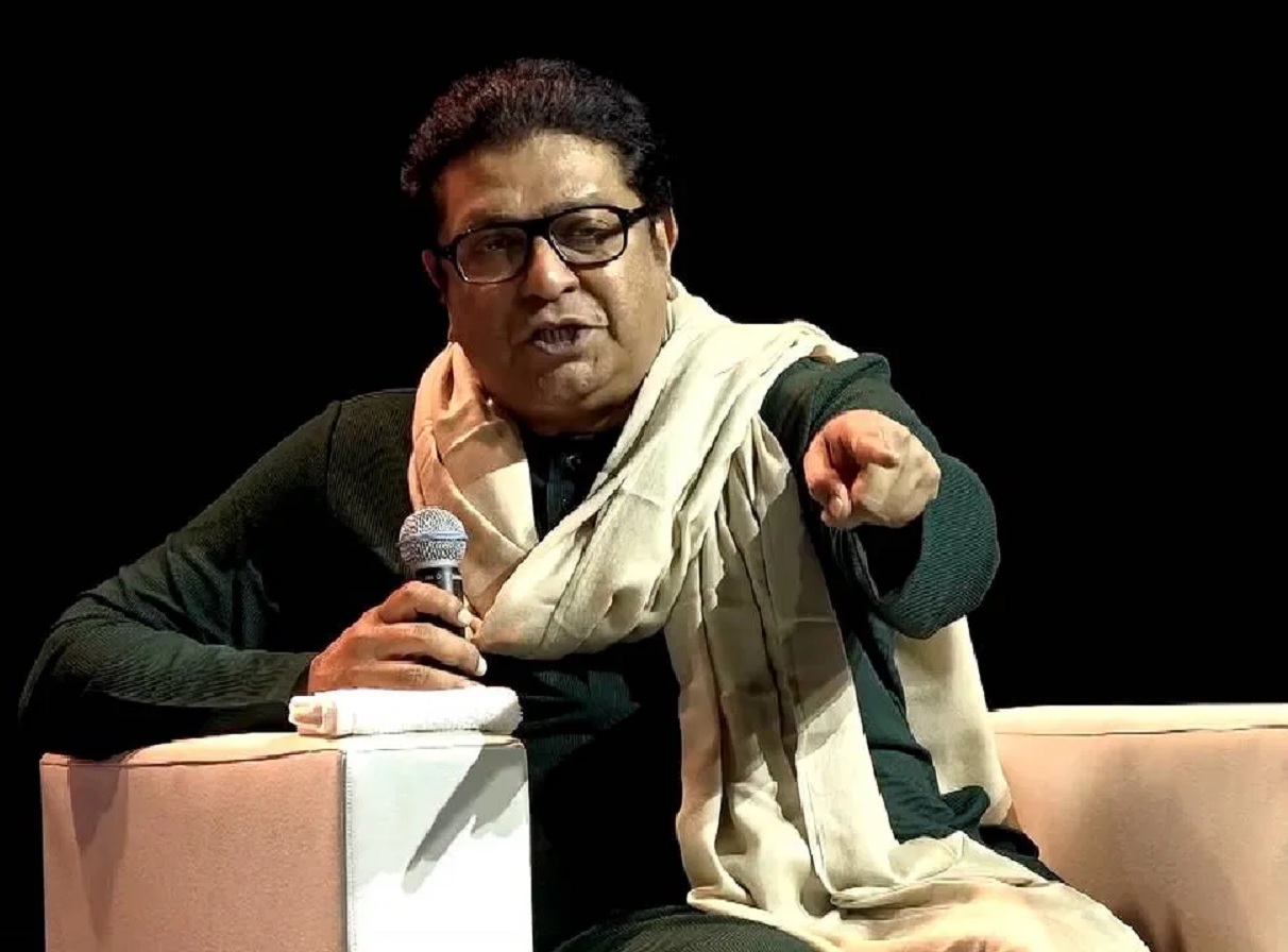 'महाराष्ट्रात इतर कोणत्याही पक्षापेक्षा जास्त...', राज ठाकरेंनी थोपटले दंड, म्हणाले 'मी काय पहिल्यांदा...' 'महाराष्ट्रात इतर कोणत्याही पक्षापेक्षा जास्त...', राज ठाकरेंनी थोपटले दंड, म्हणाले 'मी काय पहिल्यांदा...'