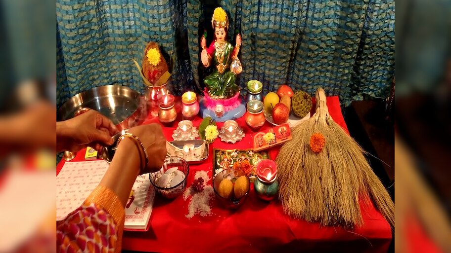Diwali 2024 : अमावस्या तिथी 2 दिवस असल्याने लक्ष्मीपूजनाचा शुभ मुहूर्त काय? प्रदोष कालचा सर्वोत्तम योग