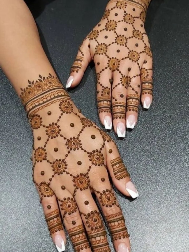 diwali 2024 trending designs of Mehndi on Bhaubeej