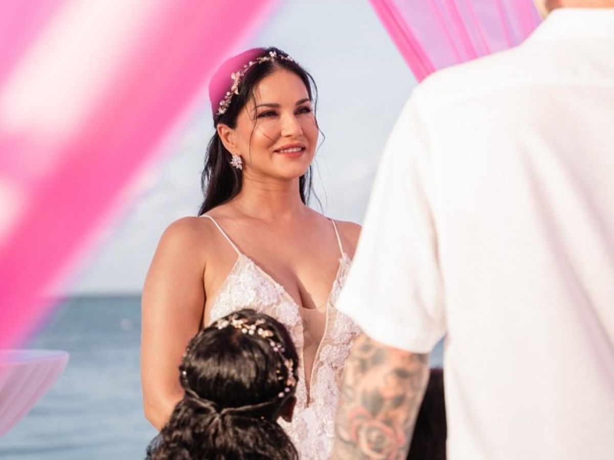 Sunny leone daniel weber renewed vows white wedding after 13 years of marriage