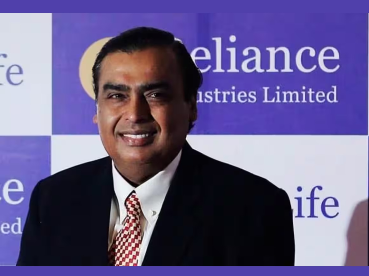 Mukesh Ambani Reliance invest compressed biogas plants in AandhraPradesh