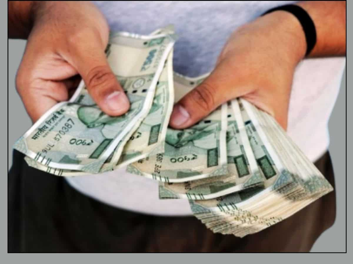 Rules for Gratuity in which situation company can refuse to give gratuity amount