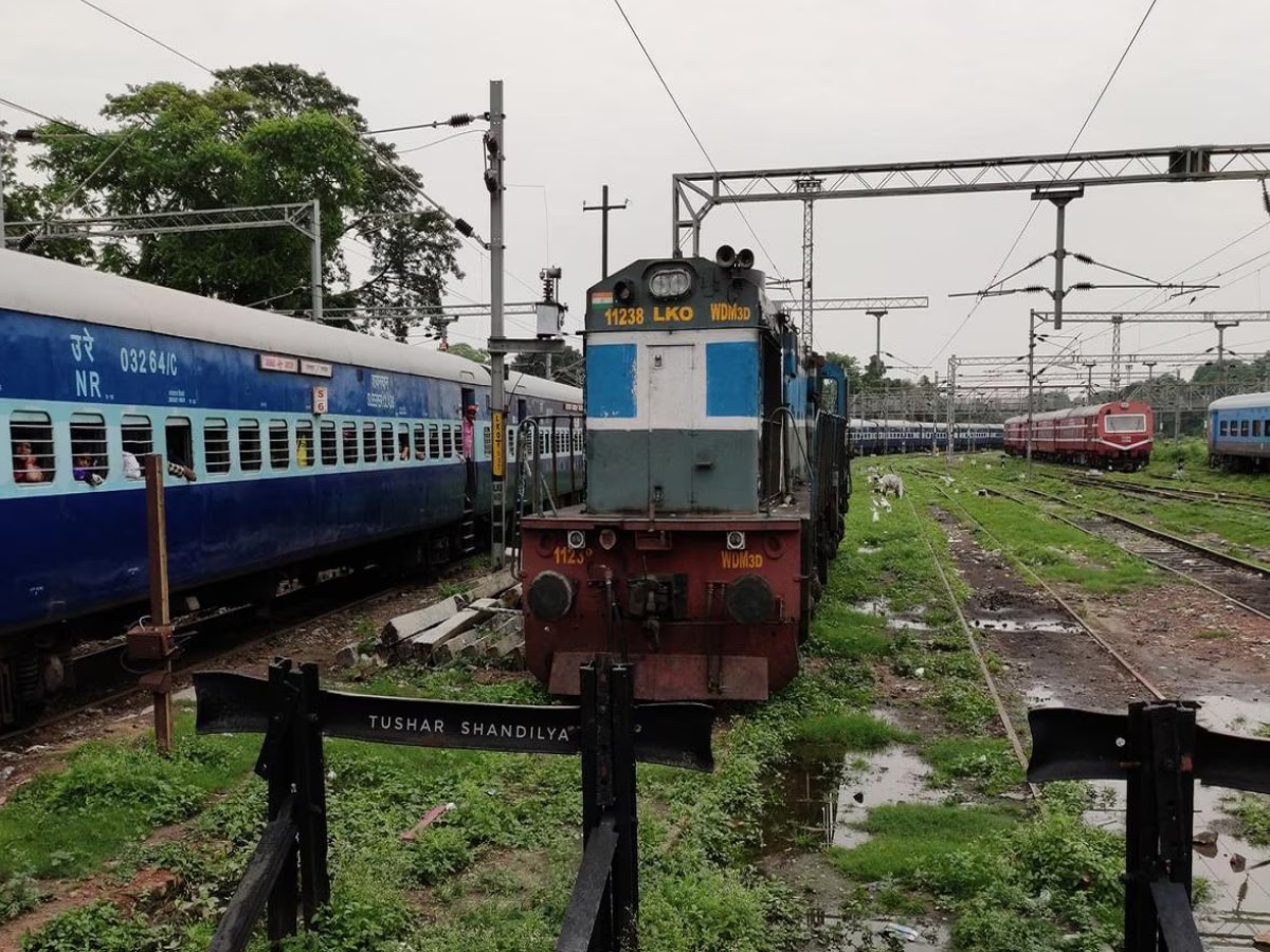 Indias smallest train konch shuttle interesting facts