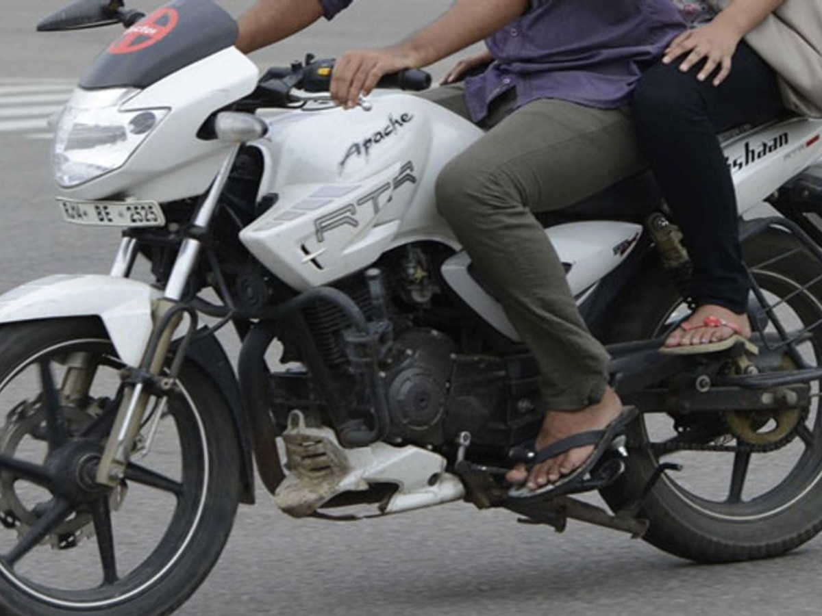 Traffic rules slippers while bike ride fine Challan Marathi News