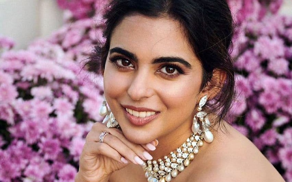 Mukesh Ambani daughter Isha Ambani Salary revealed 