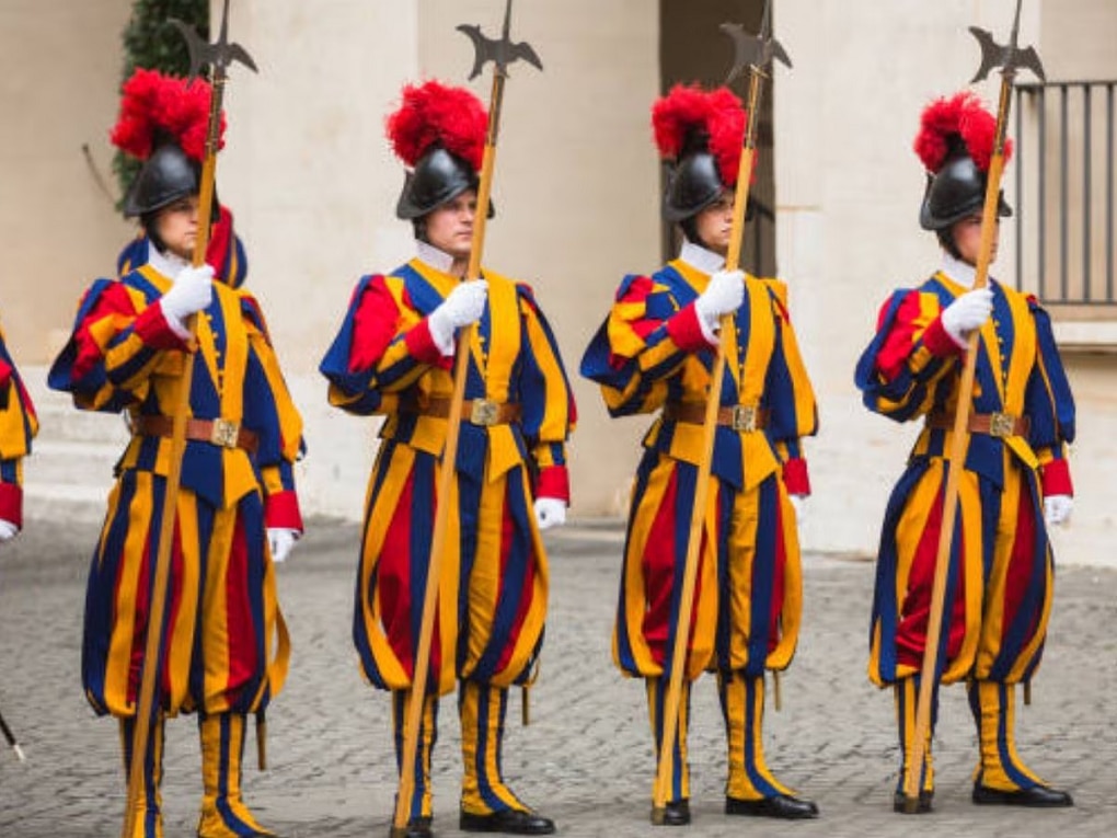 did you know Vatican City have an army interesting facts 