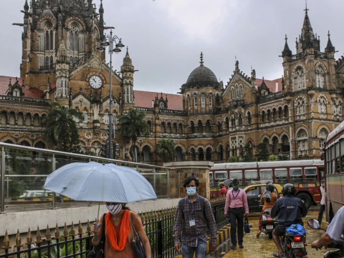 India First and Oldest Railway Station Photos CSMT Pics Marathi News