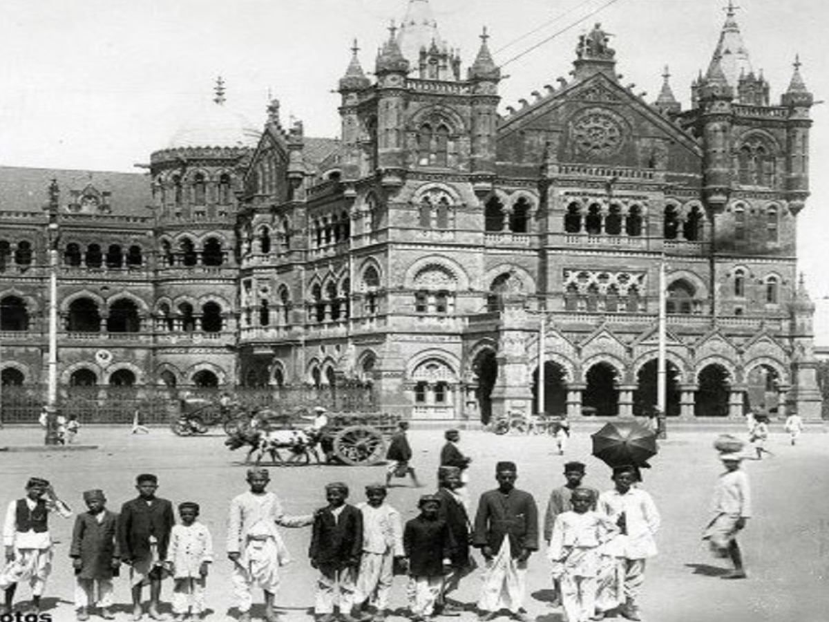 India First and Oldest Railway Station Photos CSMT Pics Marathi News