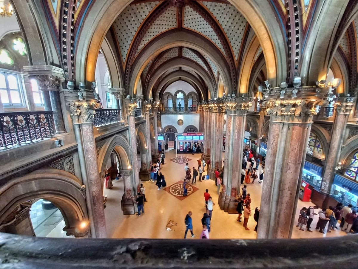 India First and Oldest Railway Station Photos CSMT Pics Marathi News