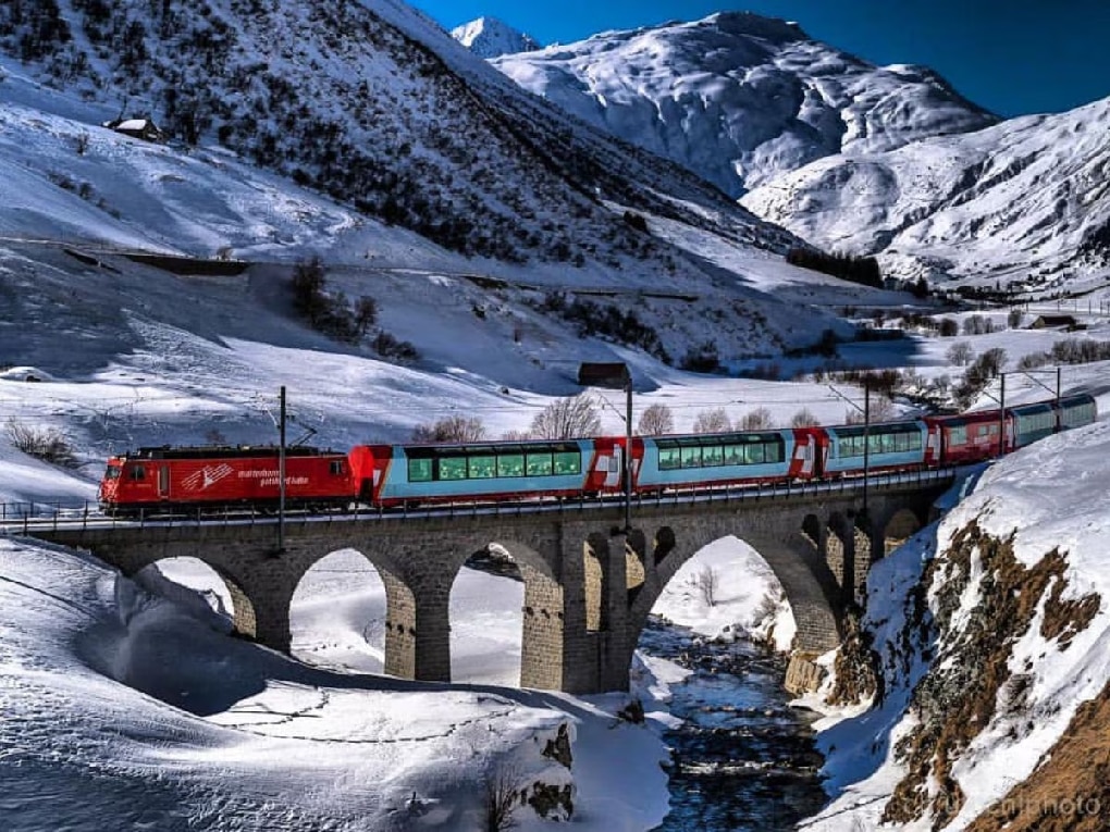 Glacier Express journey photos train ticket rates 