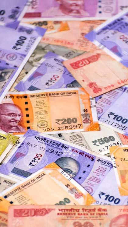 how many languages are Printed on indian currency Utility Marathi News