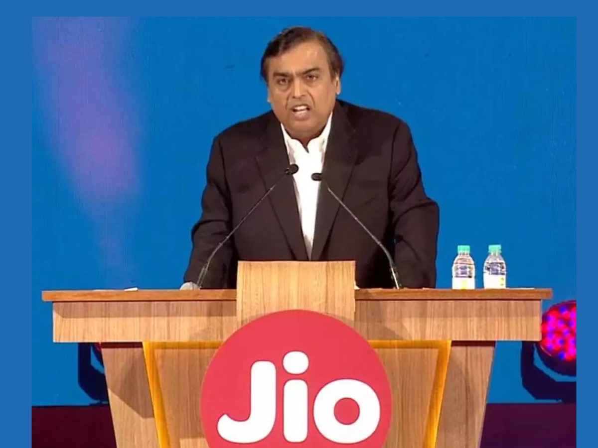 Jio Launches most Affordable Plan 49 competition with Airtel VI rupees Tech Marathi news