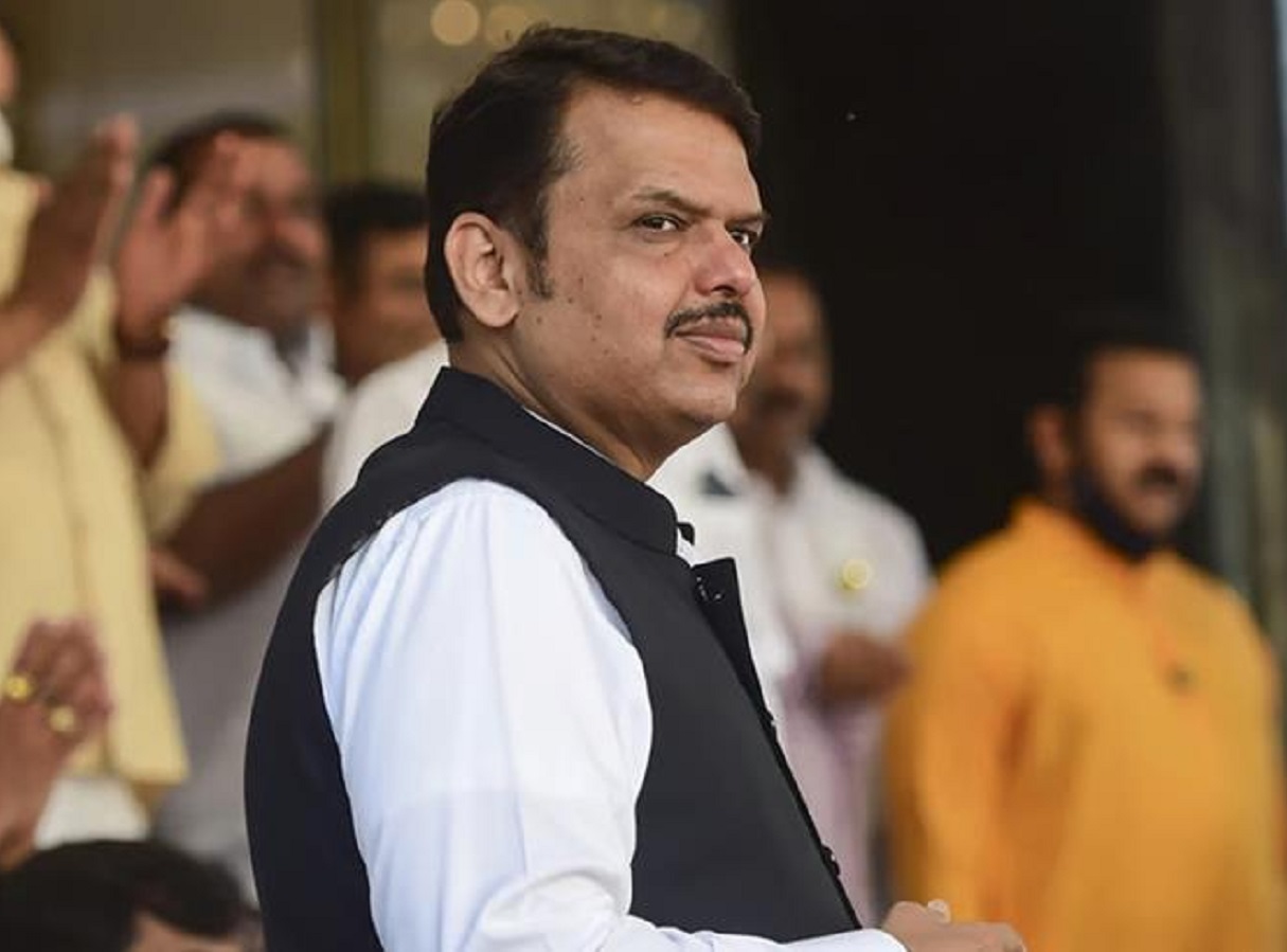 'उगाच वायफळ...', मुख्यमंत्री देवेंद्र फडणवीसांचे मंत्र्यांना सक्त निर्देश, 'भपकेबाजी टाळून आवश्यक...' 'उगाच वायफळ...', मुख्यमंत्री देवेंद्र फडणवीसांचे मंत्र्यांना सक्त निर्देश, 'भपकेबाजी टाळून आवश्यक...'