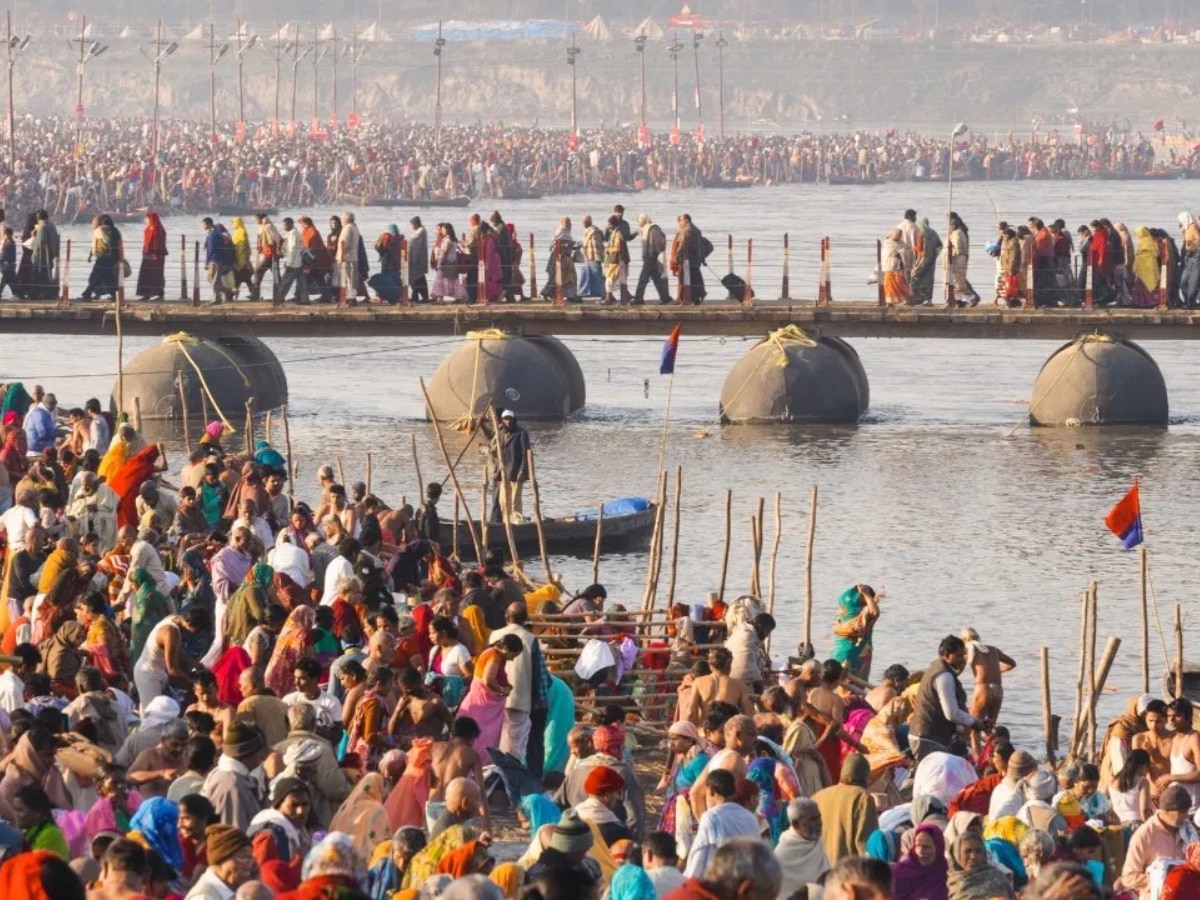 Mahakumbh 2025 devotee Counted help of CCTV camera AI software