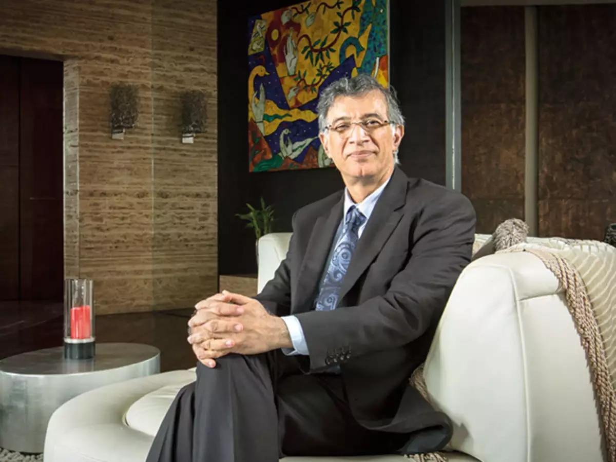 Niranjhan Hiranandani networth local train journey Inspirational Story