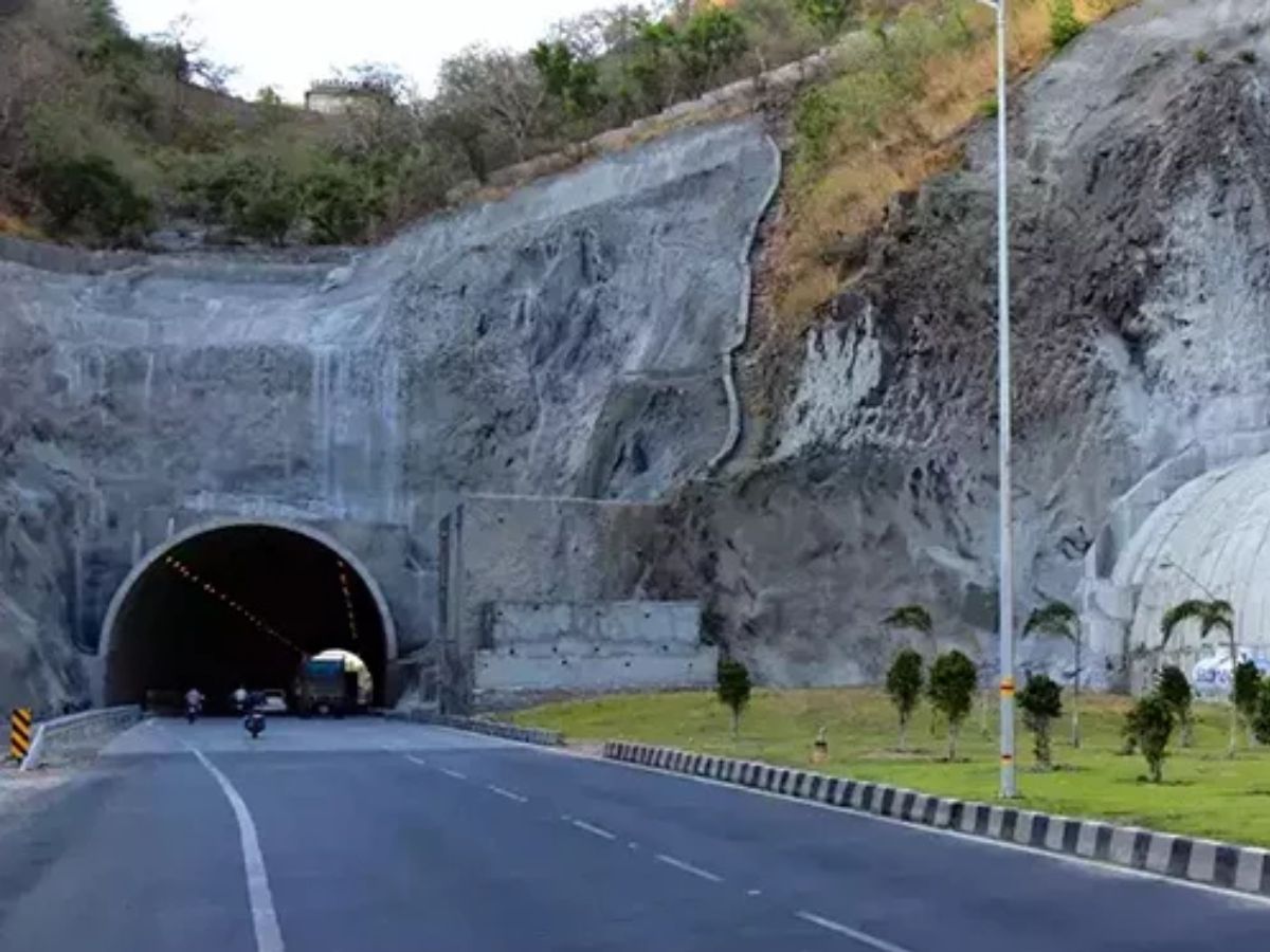 ठाणे ते बोरिवली प्रवास 12 मिनिटांत पूर्ण होणार, बहुप्रतीक्षित प्रकल्पाचा मार्ग मोकळा ठाणे ते बोरिवली प्रवास 12 मिनिटांत पूर्ण होणार, बहुप्रतीक्षित प्रकल्पाचा मार्ग मोकळा