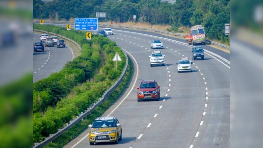 मुंबई-पुणे एक्स्प्रेस वेवरुन प्रवास करताय; तीन दिवस 'या' वेळेत महामार्ग बंद, असे असतील पर्याय मार्ग