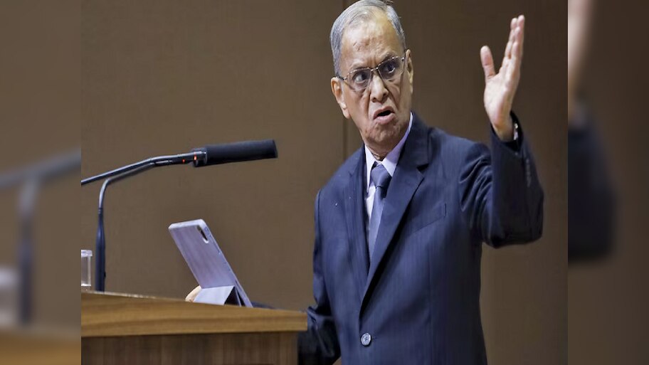 पुन:श्च नारायण मूर्ती; म्हणे 60 टक्के भारतीय मोफत अन्नधान्यावर अवलंबून, इतकं दारिद्र्य....