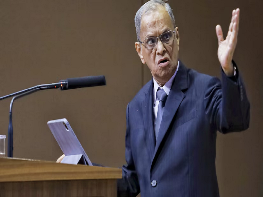 पुन:श्च नारायण मूर्ती; म्हणे 60 टक्के भारतीय मोफत अन्नधान्यावर अवलंबून, इतकं दारिद्र्य.... पुन:श्च नारायण मूर्ती; म्हणे 60 टक्के भारतीय मोफत अन्नधान्यावर अवलंबून, इतकं दारिद्र्य....