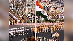 Republic Day 2025: 15 ऑगस्ट आणि 26 जानेवारीमध्ये नेमका फरक काय? झेंडा फडकावण्याची पद्धतही वेगळी