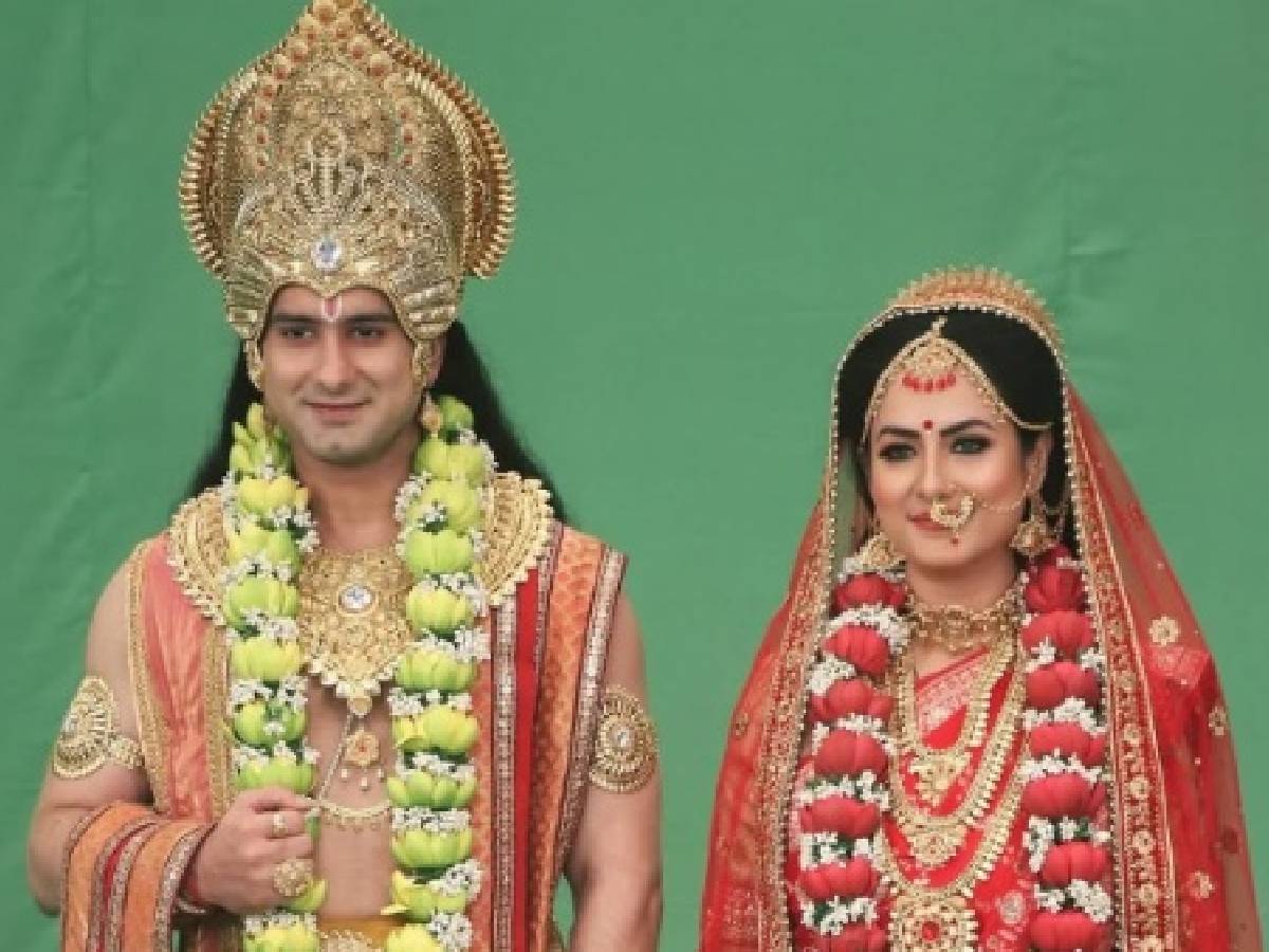 'शूटिंग पूर्ण करूनच जायचं', म्हणत टीव्ही अभिनेत्याला निर्मात्यांकडून मारहाण, पोलिसात तक्रार दाखल 'शूटिंग पूर्ण करूनच जायचं', म्हणत टीव्ही अभिनेत्याला निर्मात्यांकडून मारहाण, पोलिसात तक्रार दाखल