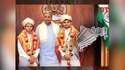 'महाराष्ट्राकडे बघा आणि..', 'त्या' दोघांनी CM ने दिलेलं 5 लाखांचं रोख बक्षीस नाकारलं; नेमकं प्रकरण काय?