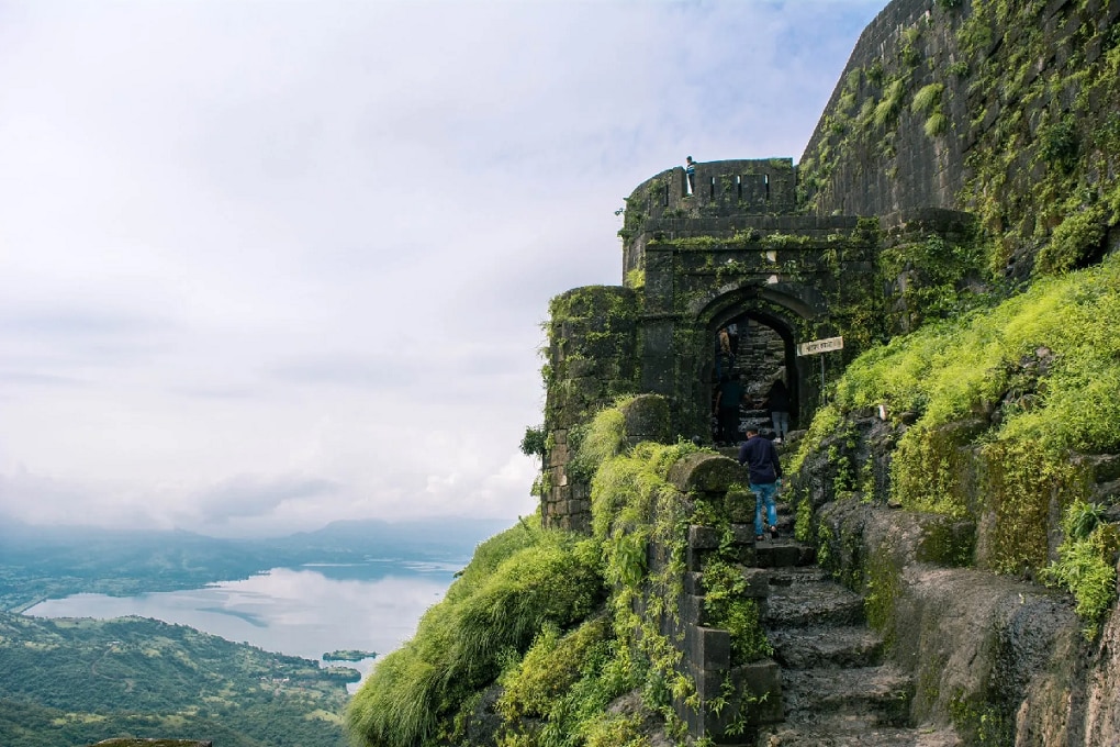 why Shivaji maharaj Stored His Treasure in lohagad