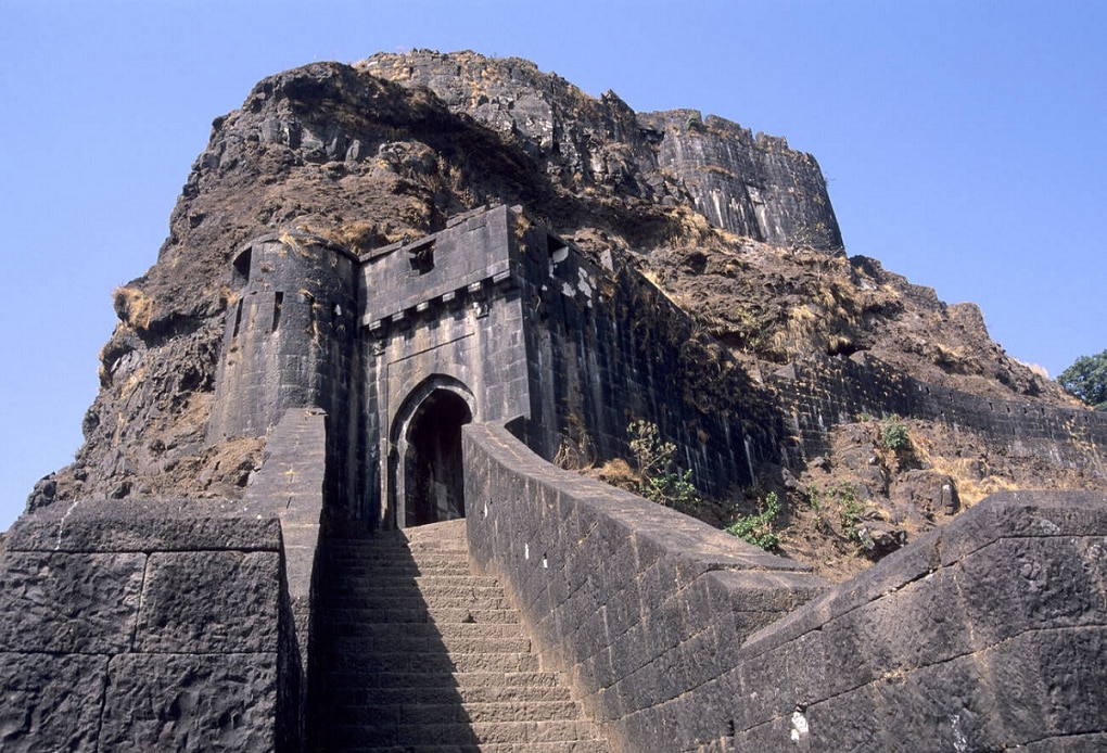 why Shivaji maharaj Stored His Treasure in lohagad