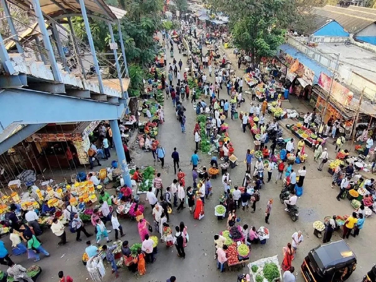 फेरीवाल्यांकडे डोमिसाईल असेल तरच महाराष्ट्रात रस्त्यावर व्यवसाय करता येणार; मराठी माणसांना रोजगाराची सुवर्ण संधी  title=