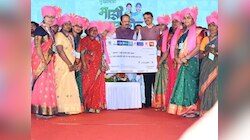 लाडकी बहीण योजना बंद होणार? सुप्रीम कोर्टाचे लोकप्रिय योजनांवर ताशेरे, 'तुम्ही काय समाजाला...'
