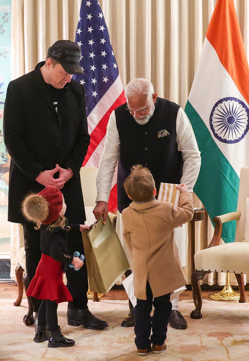 PM Modi Meets Elon Musk and his family In US America shares photos 