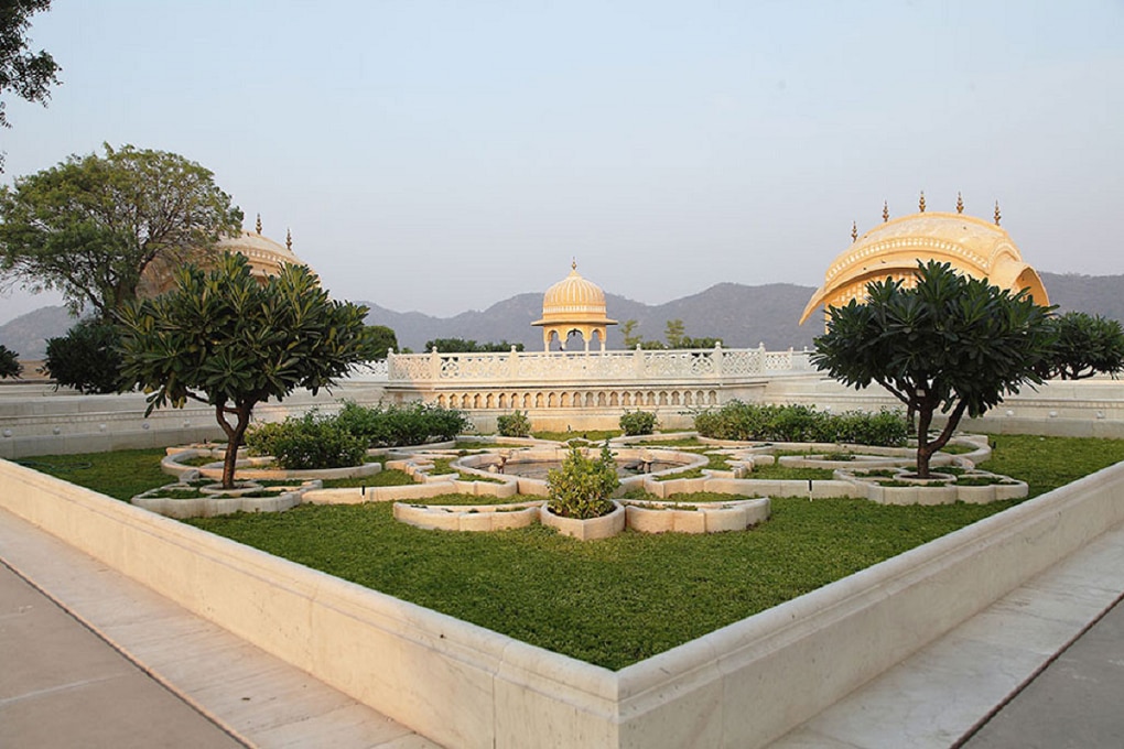 Jal Mahal jaipur inside photos secrets history 