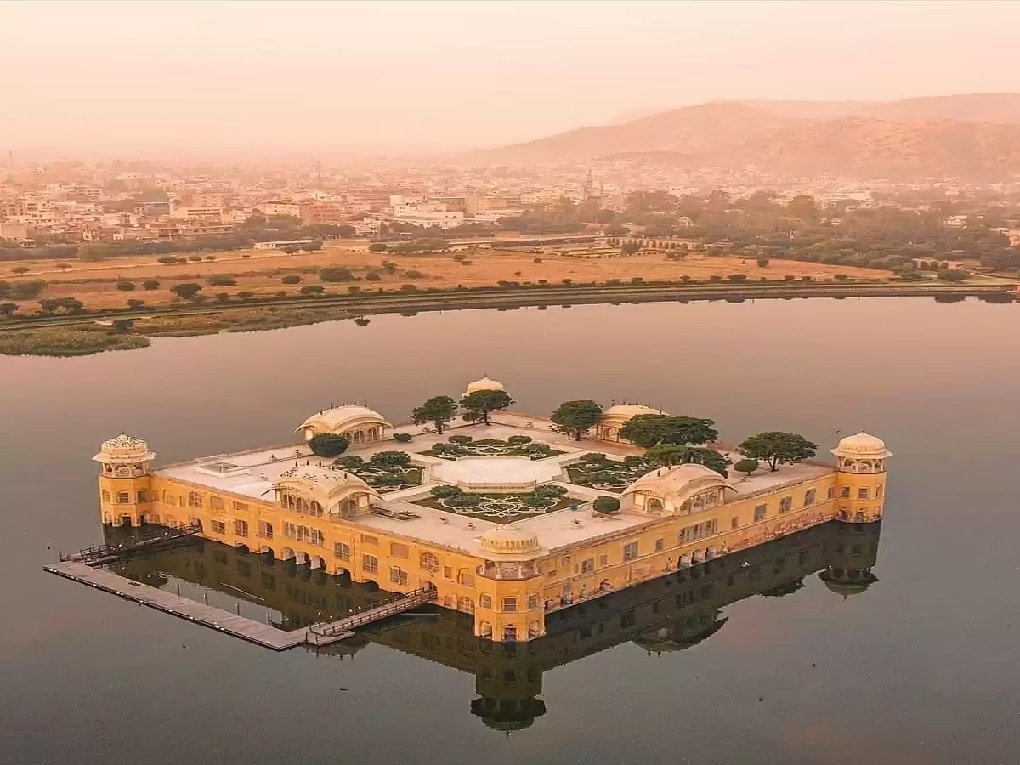 Jal Mahal jaipur inside photos secrets history 