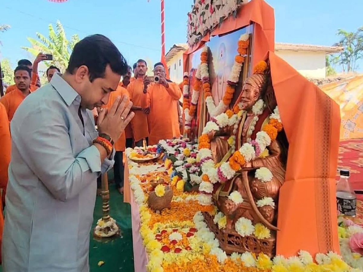 छत्रपती शिवाजी महाराज आणि संभाजी महाराजांसोबत मुस्लीम धर्माचे मावळे नव्हते; नितेश राणेंच्या दाव्यानं वादाचा भडका