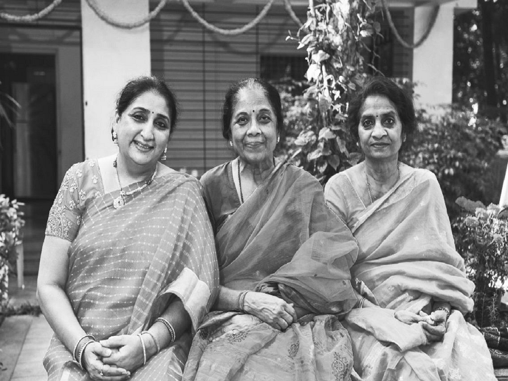 'विश्वास ठेवणं कठीण...' भारती पवार यांचं निधन; पवार कुटुंबावर दु:खाचा डोंगर 'विश्वास ठेवणं कठीण...' भारती पवार यांचं निधन; पवार कुटुंबावर दु:खाचा डोंगर